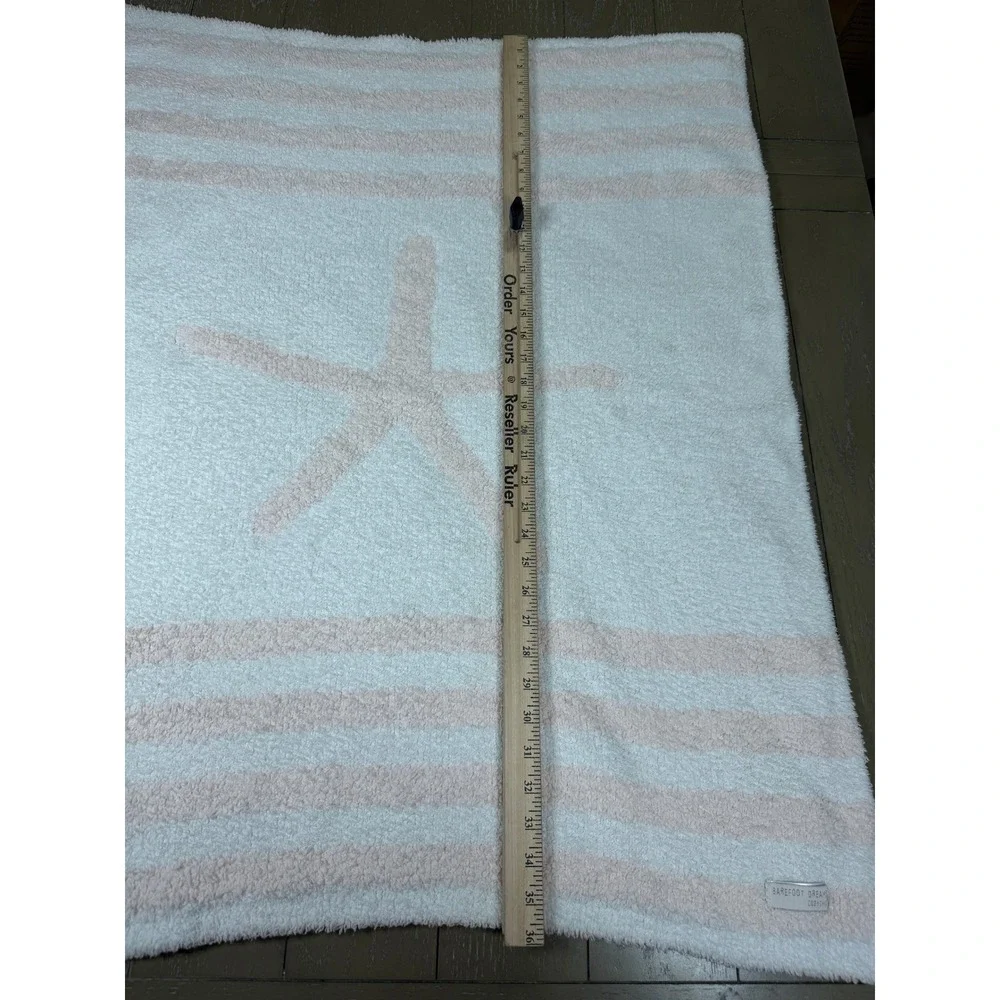 Barefoot‎ Dreams CozyChic Starfish Stripe Reversable Baby Blanket Pink White